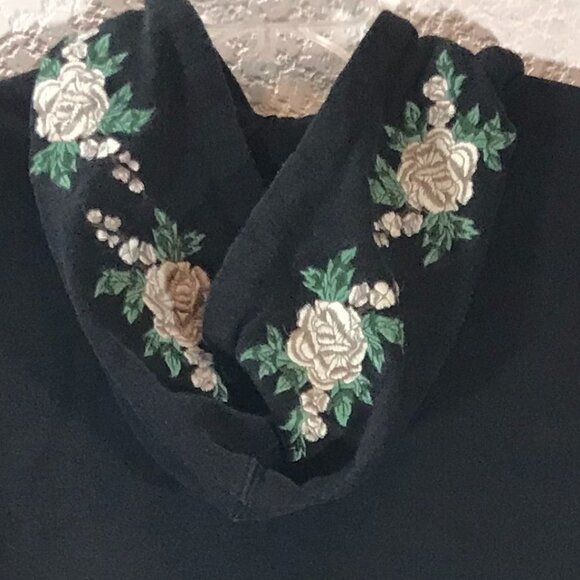 Pacsun Hoodie 3/$18 - Picture 6 of 6